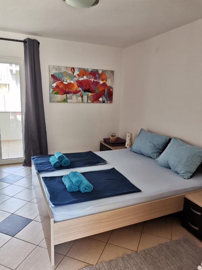 Apartman Klaudija 바슈카 외부 사진